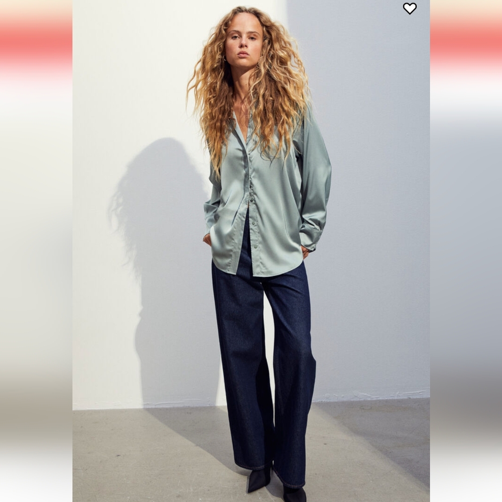 EUC H&M Sage Green Satin Button Front Classic Loose Fit Small Blouse - Picture 4 of 8